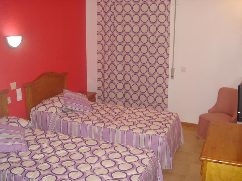 Hotel San Vicente - Centro Playa كونيل ذي لا فرونتيرا الغرفة الصورة
