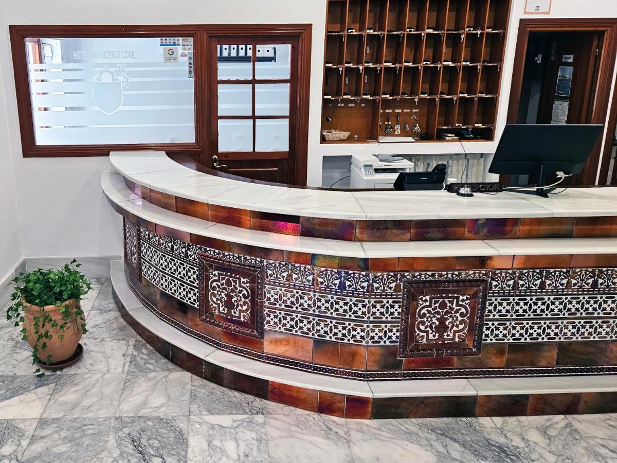 Hotel San Vicente - Centro Playa كونيل ذي لا فرونتيرا المظهر الخارجي الصورة