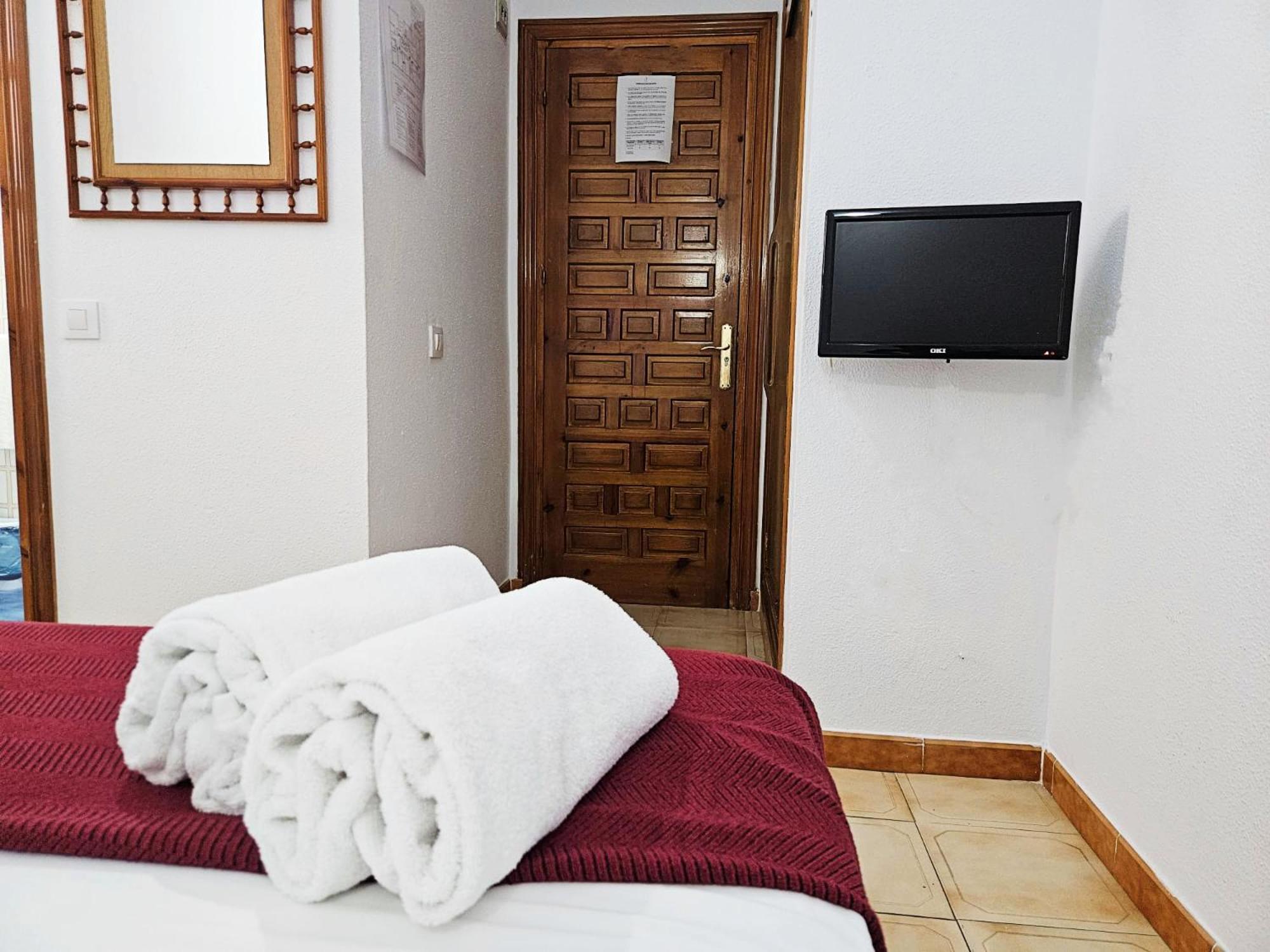 Hotel San Vicente - Centro Playa كونيل ذي لا فرونتيرا المظهر الخارجي الصورة